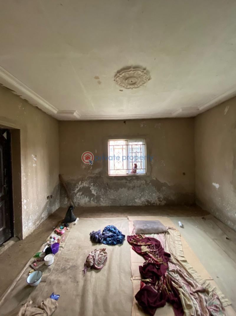 3 bedroom Detached Bungalow For Sale Lugbe District Lugbe Abuja Phase 4  - 4