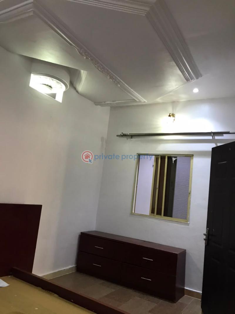 2 bedroom Block Of Flats For Rent Off Admiralty Way Lekki Phase 1 Lagos - 4