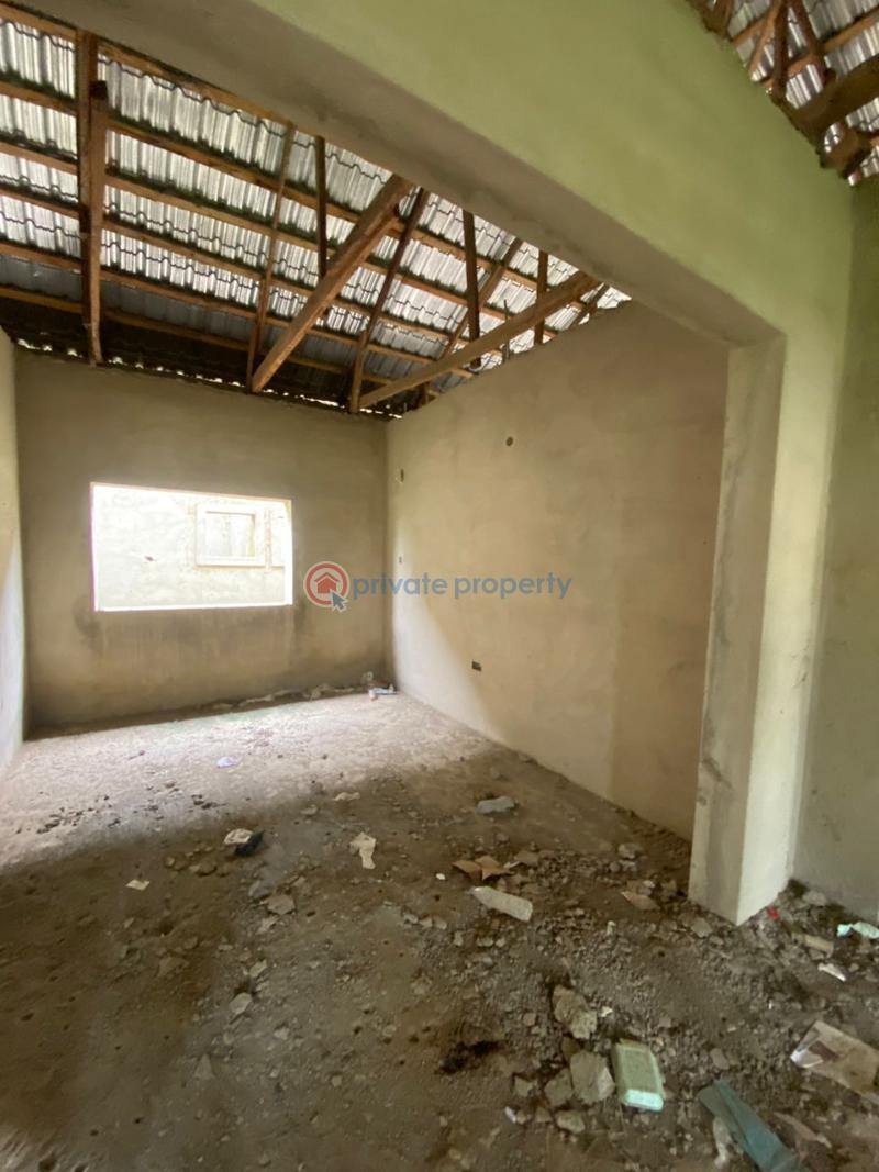 3 bedroom Detached Bungalow For Sale Airport Road Lugbe Lugbe Abuja Phase 4  - 3