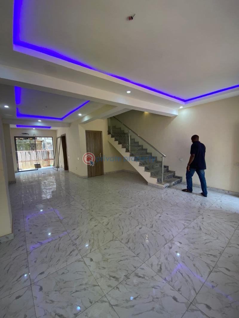 House For Sale At Rotimi Williams, Awosika, Old Bodija, Ibadan. Bodija Ibadan Oyo - 1