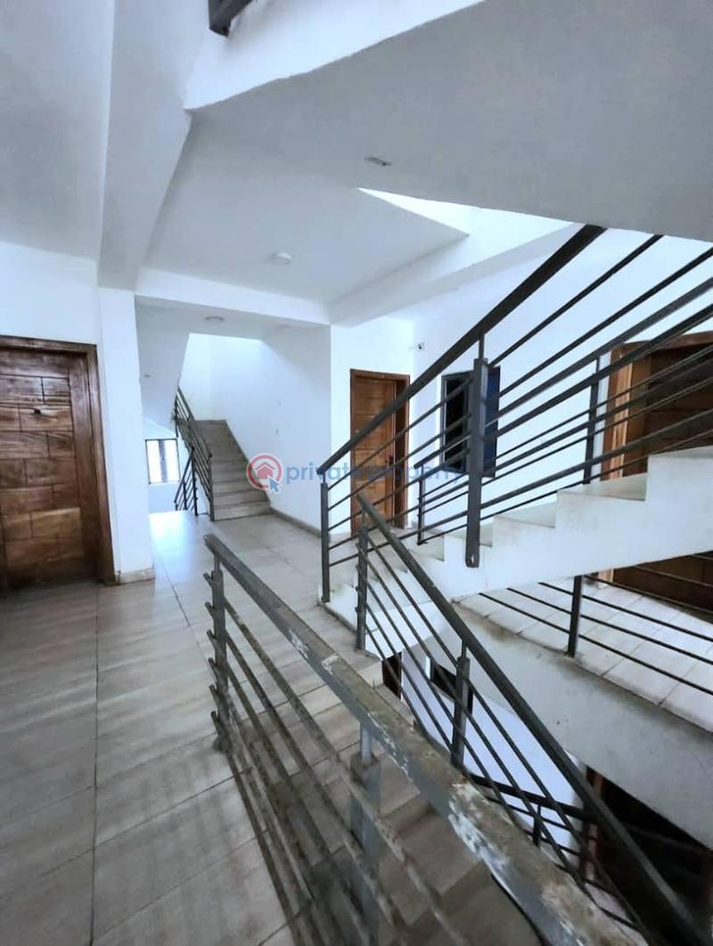 𝐖𝐄𝐋𝐋 𝐌𝐀𝐈𝐍𝐓𝐀𝐈𝐍𝐄𝐃  2 𝐁𝐄𝐃𝐑𝐎𝐎𝐌 𝐀𝐏𝐀𝐑𝐓𝐌𝐄𝐍𝐓 - 1 2 bedroom Flat & Apartment For Rent Ikate Elegushi Lekki Lagos - 1