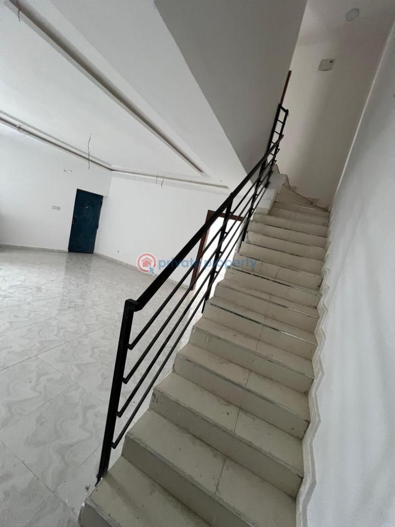 3 bedroom Maisonette For Rent Lekki Phase 1 Lagos - 1