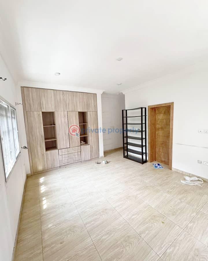 𝐒𝐏𝐀𝐂𝐈𝐎𝐔𝐒 3 𝐁𝐄𝐃𝐑𝐎𝐎𝐌 𝐀𝐏𝐀𝐑𝐓𝐌𝐄𝐍𝐓 𝐖𝐈𝐓𝐇 𝐀 𝐒𝐖𝐈𝐌𝐌𝐈𝐍𝐆 𝐏𝐎𝐎𝐋 𝐔𝐏 𝐅𝐎𝐑 𝐑𝐄𝐍𝐓 - 10 3 bedroom Flat & Apartment For Rent Ikate Elegushi Lekki Lagos - 10