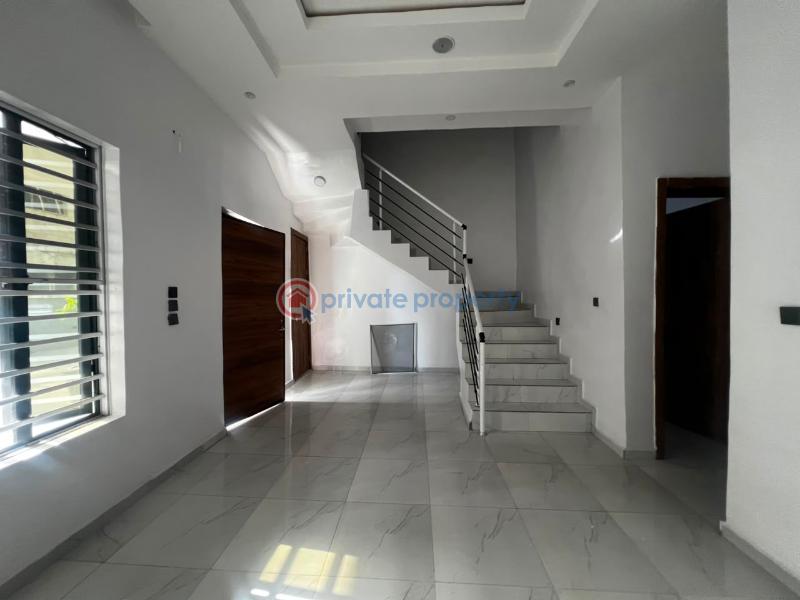 3 bedroom Terrace For Rent Okota Lekki Lagos. Ikota Lekki Lagos - 2