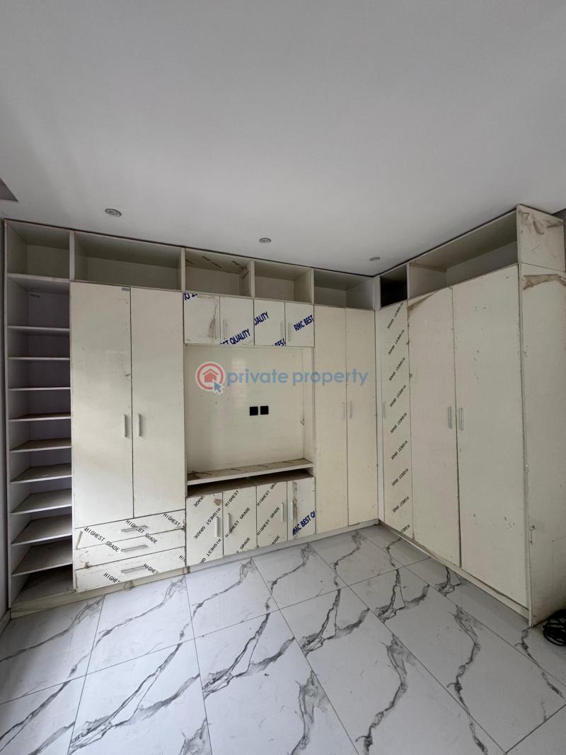 4 bedroom Terraced Duplex For Rent Ikate Lekki Lekki Lagos - 13