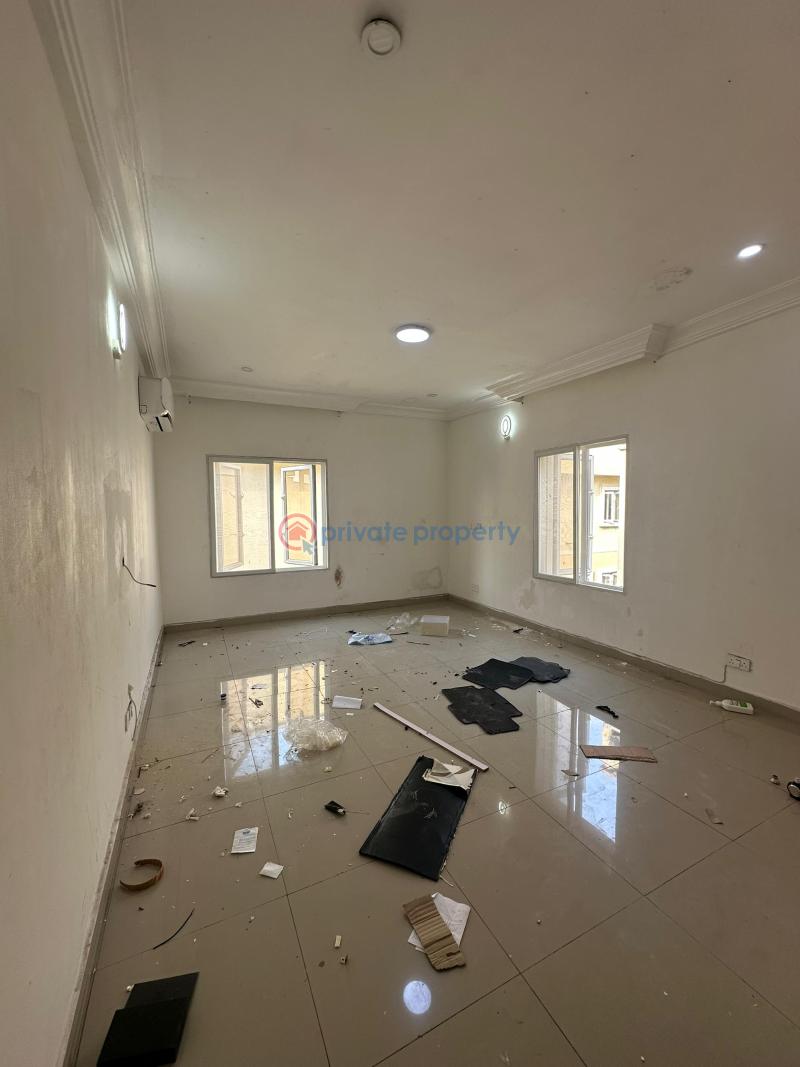 4 bedroom Detached Duplex For Rent Osapa Lekki Lagos - 5