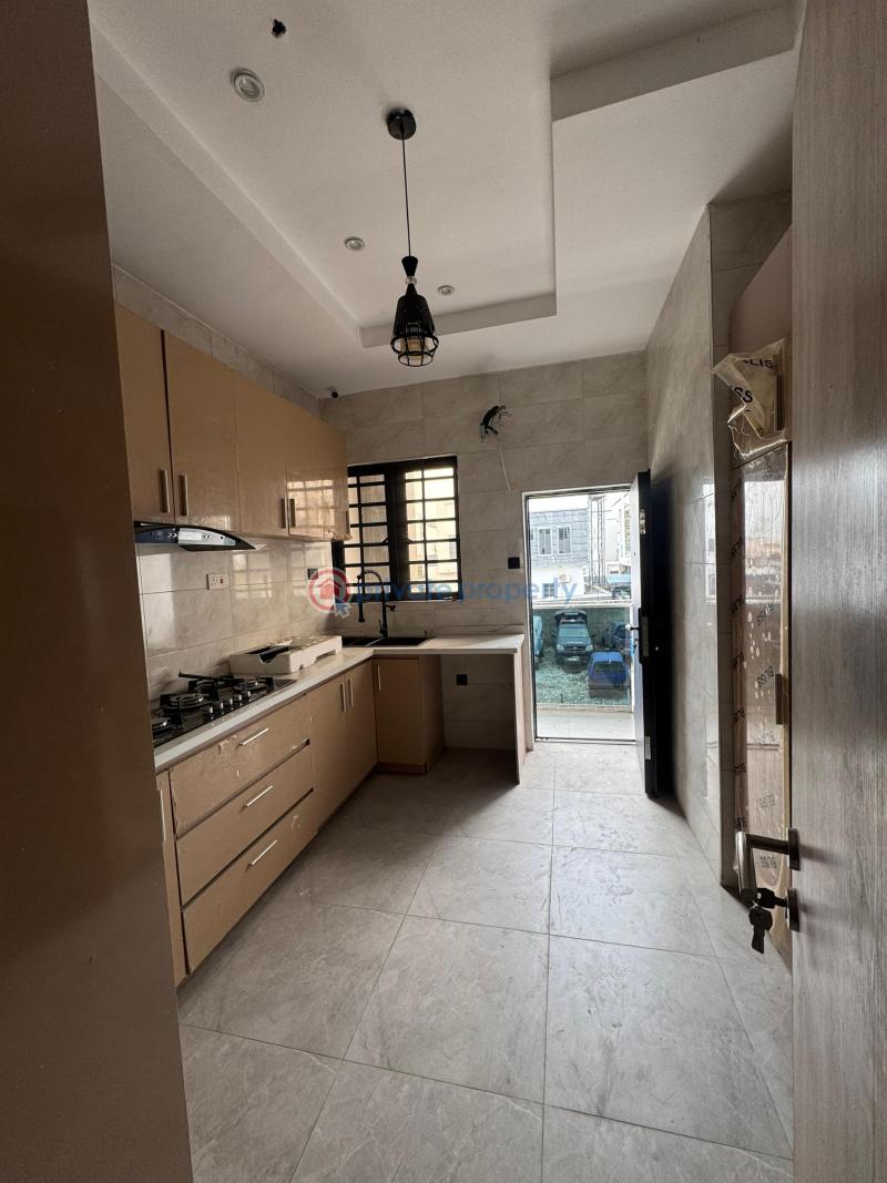 4 bedroom Terraced Duplex For Rent Ikate Lekki Lekki Lagos - 17