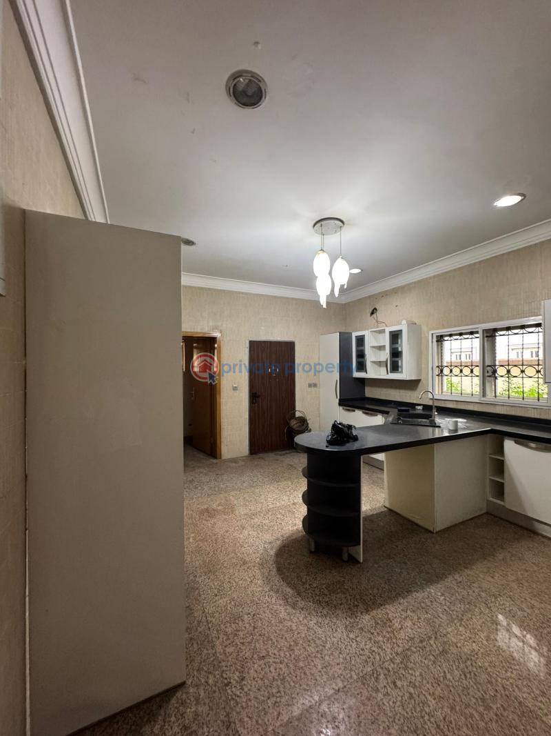 4 bedroom Detached Duplex For Rent Lekki Phase 1 Lagos - 17