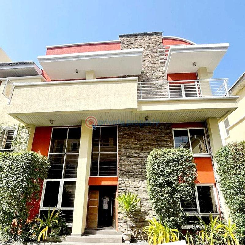 4 bedroom Terraced Duplex For Sale Oniru Victoria Island Lagos - 0
