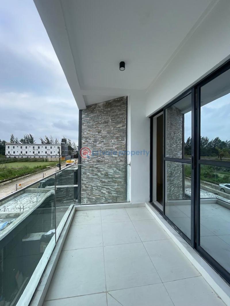 4 bedroom Semi detached Duplex For Sale Ikota Lekki Lagos - 19