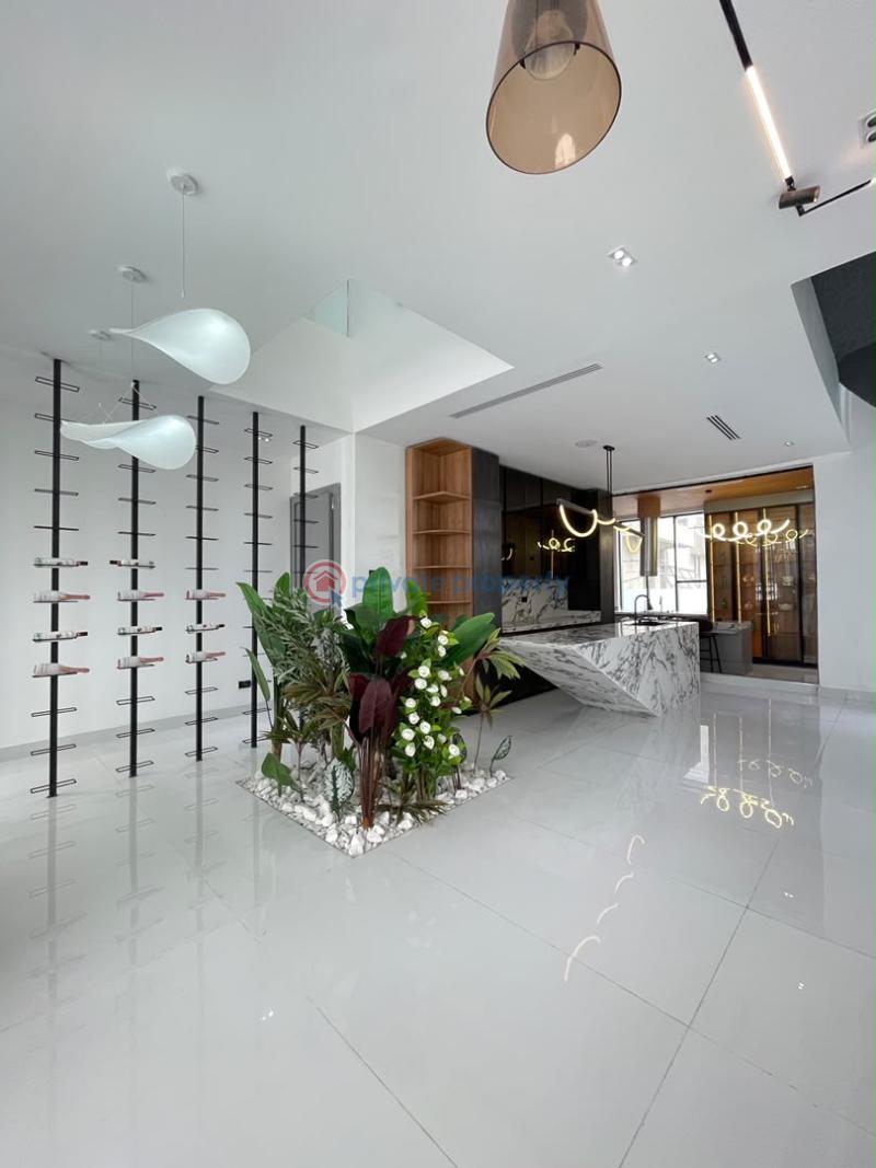 5 bedroom Detached Duplex For Sale Osapa London Lekki Lagos - 30