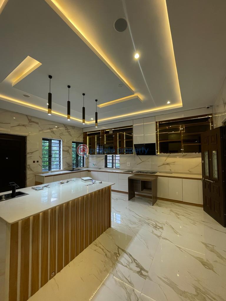 5 bedroom Detached Duplex For Sale Royal Garden Estate Ajah Lagos - 4