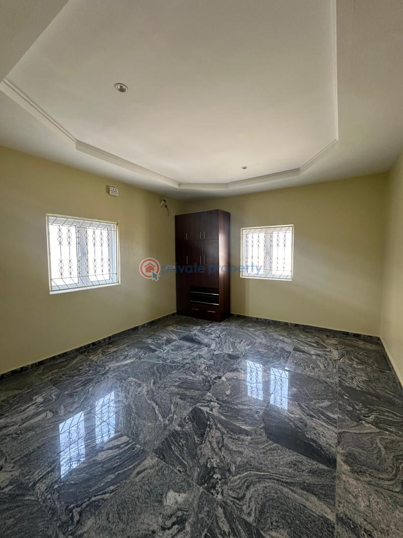 5 bedroom Duplex For Sale Lugbe District Lugbe Abuja Phase 4  - 7