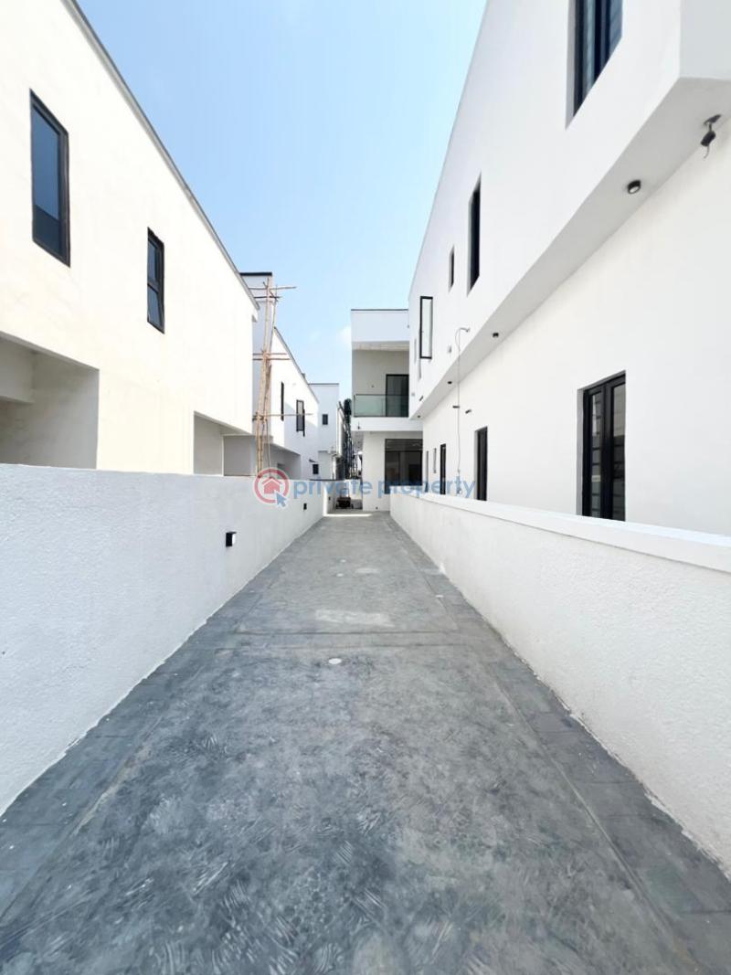 5 bedroom Detached Duplex For Sale Ajah Lagos - 4