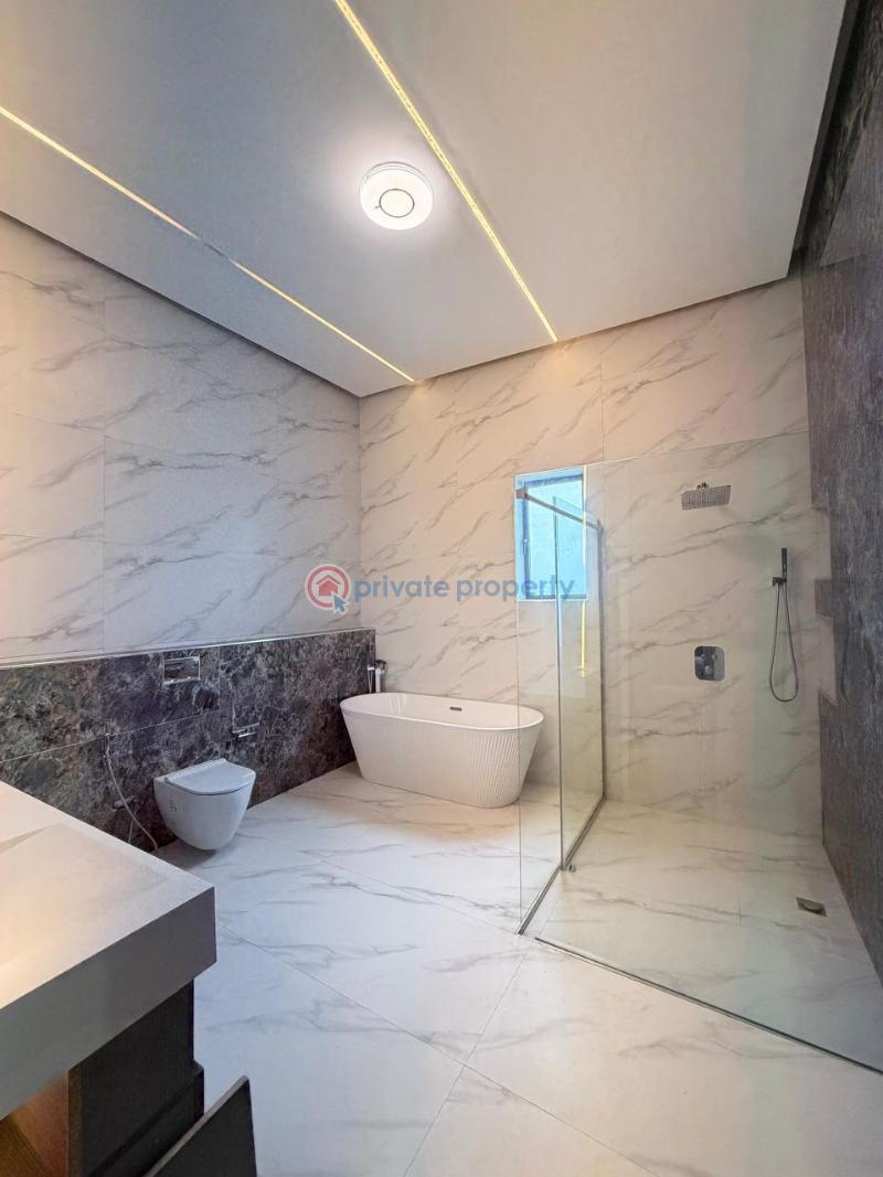 5 bedroom Detached Duplex For Sale Victoria Garden City Lekki Lagos - 18