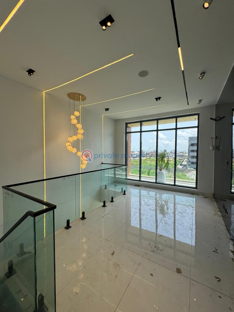4 bedroom Terraced Duplex For Sale Lekki Phase 1 Lagos - 5