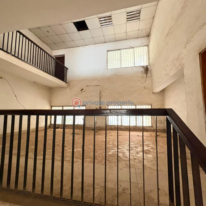 8 bedroom Detached Duplex For Rent Garki Abuja Phase 1  - 3