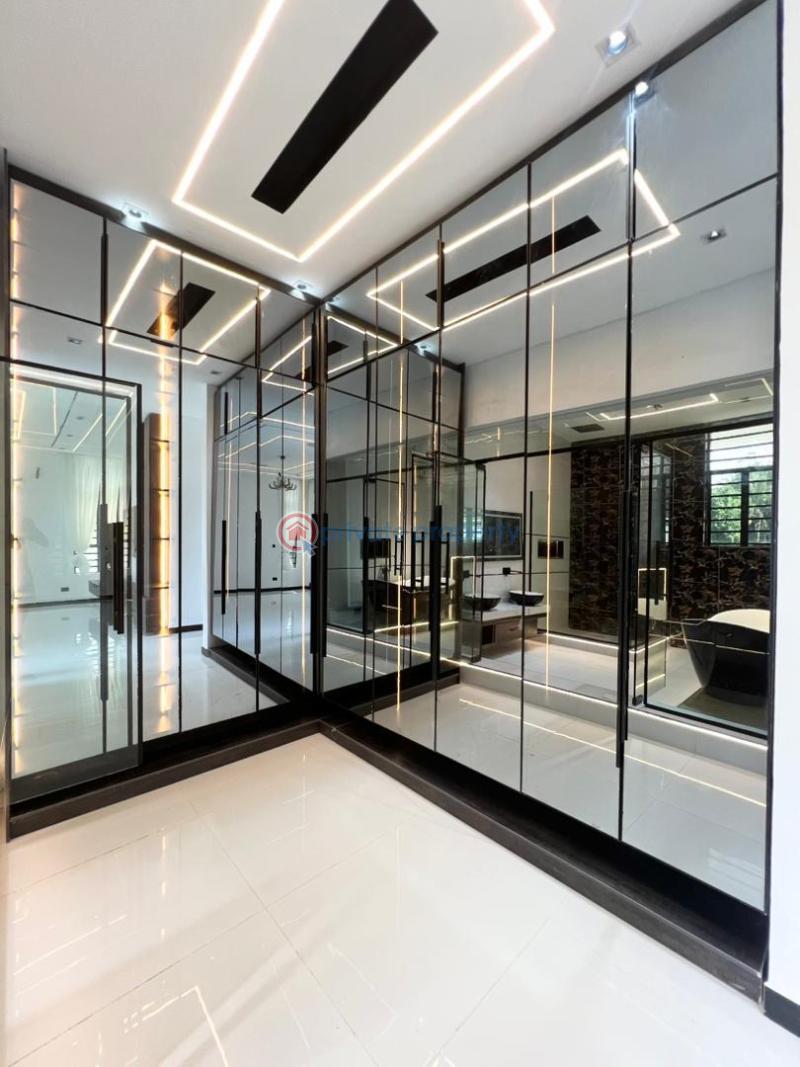 5 bedroom Detached Duplex For Sale Chevron Axis Lekki Lekki Lagos - 39