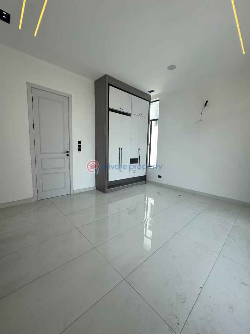 5 bedroom Detached Duplex For Sale Osapa Lekki Lagos - 11