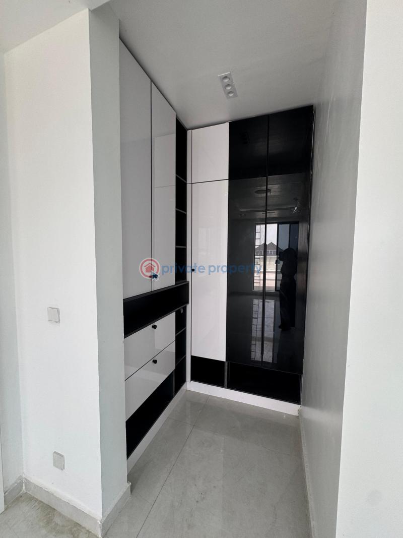 5 bedroom Semi detached Duplex For Sale Ikate Lekki Lagos Lekki Lagos - 11