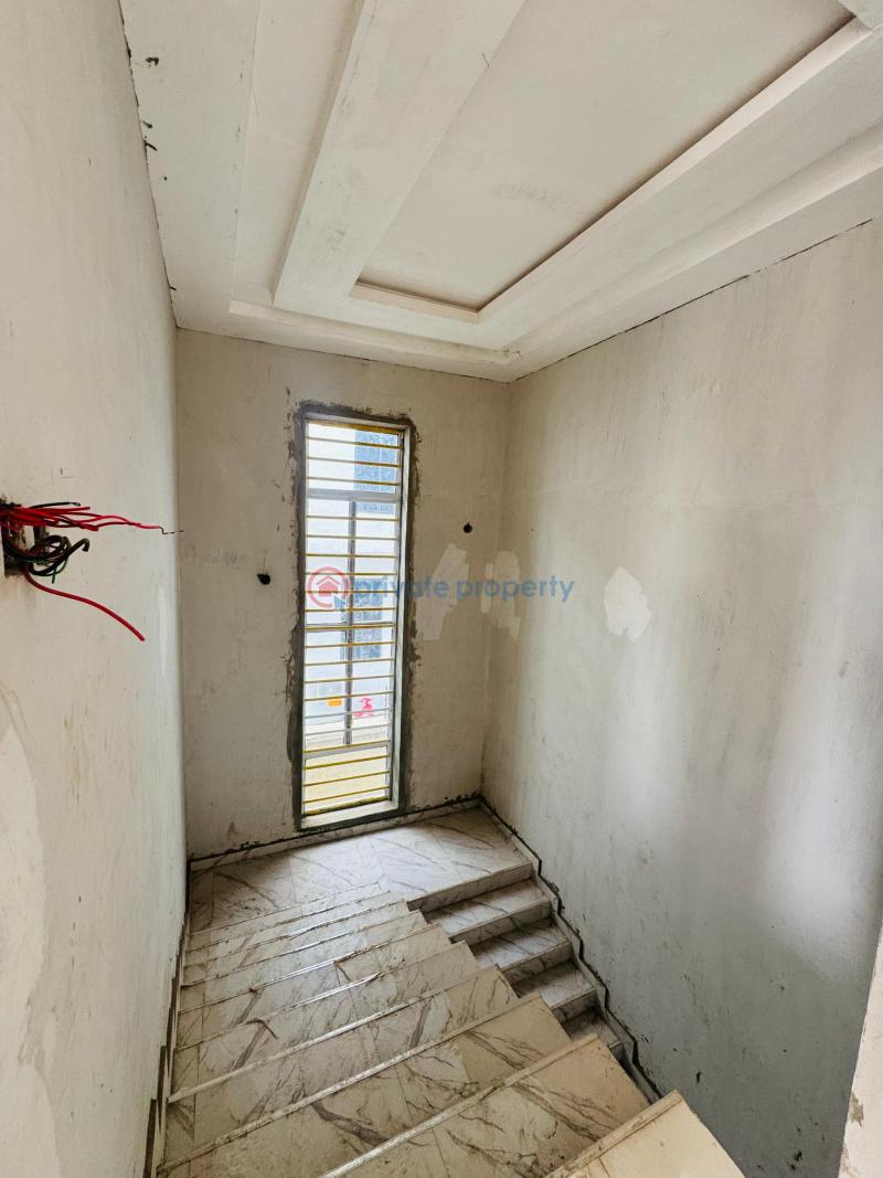 House For Sale Carlton Gate Estate Ibadan Oyo - 4