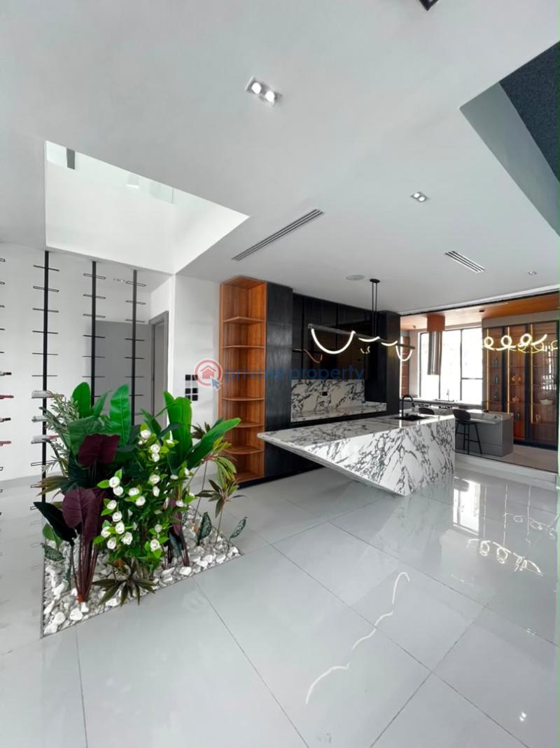 5 bedroom Detached Duplex For Sale Osapa London Osapa Lekki Lagos - 2