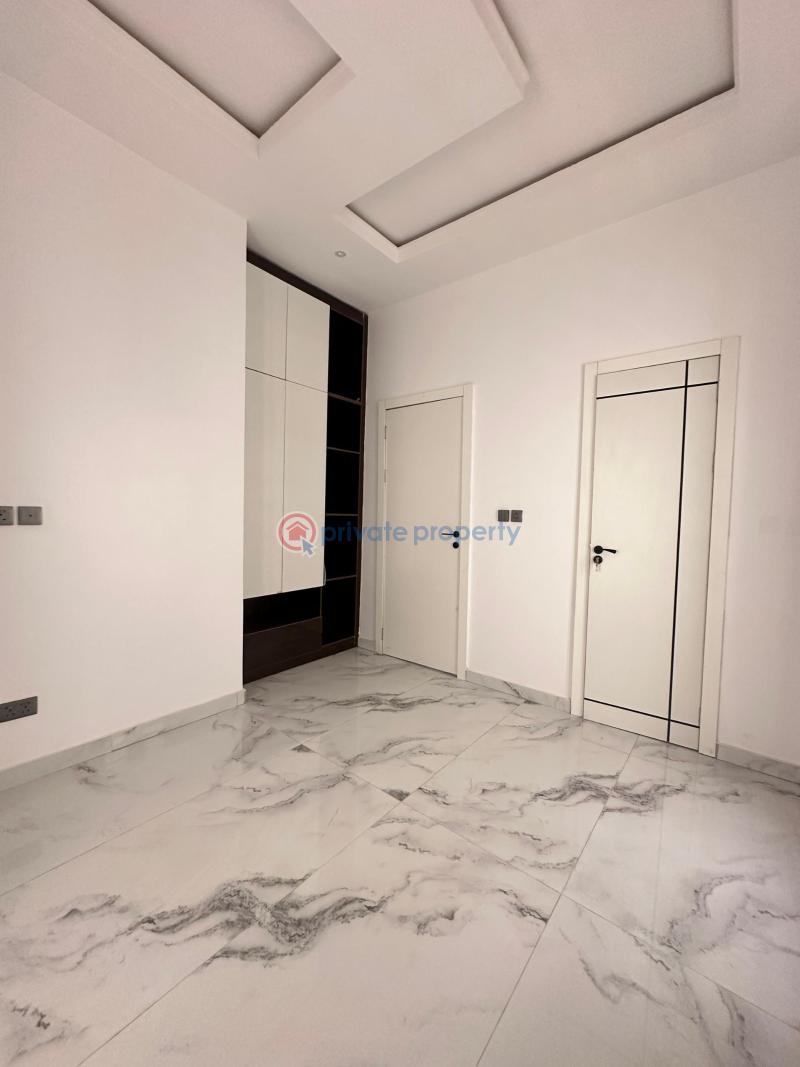 : exquisitely finished 4  bedroom fully  detached duplex with bq ( driveway unit ) - 8 4 bedroom Semi detached Duplex For Sale Ikate Elegushi Lekki Lagos - 8