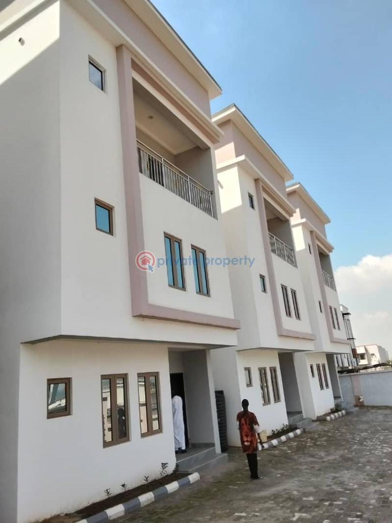 4 bedroom House For Sale Katampe Main Abuja Phase 2  - 3