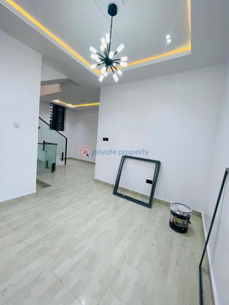 5 bedroom Detached Duplex For Sale Lekki Phase 1 Lagos - 2