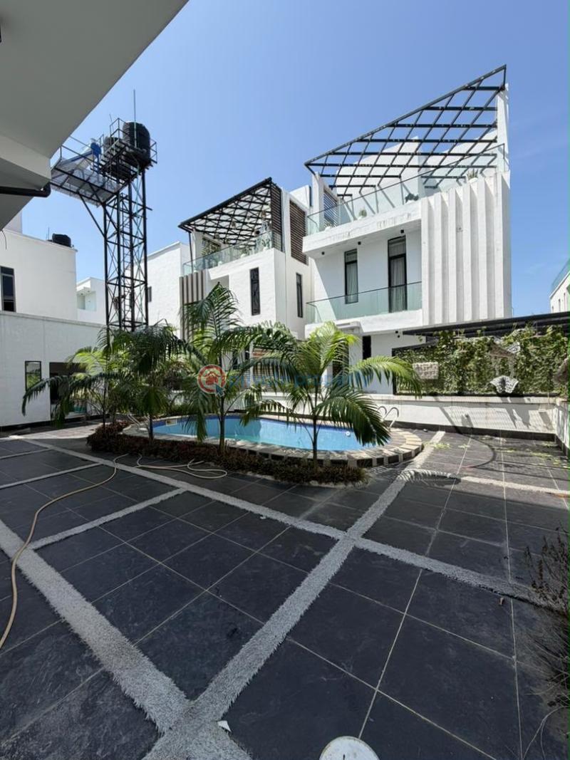 5 bedroom Detached Duplex For Sale Osapa London Lekki Lagos - 12