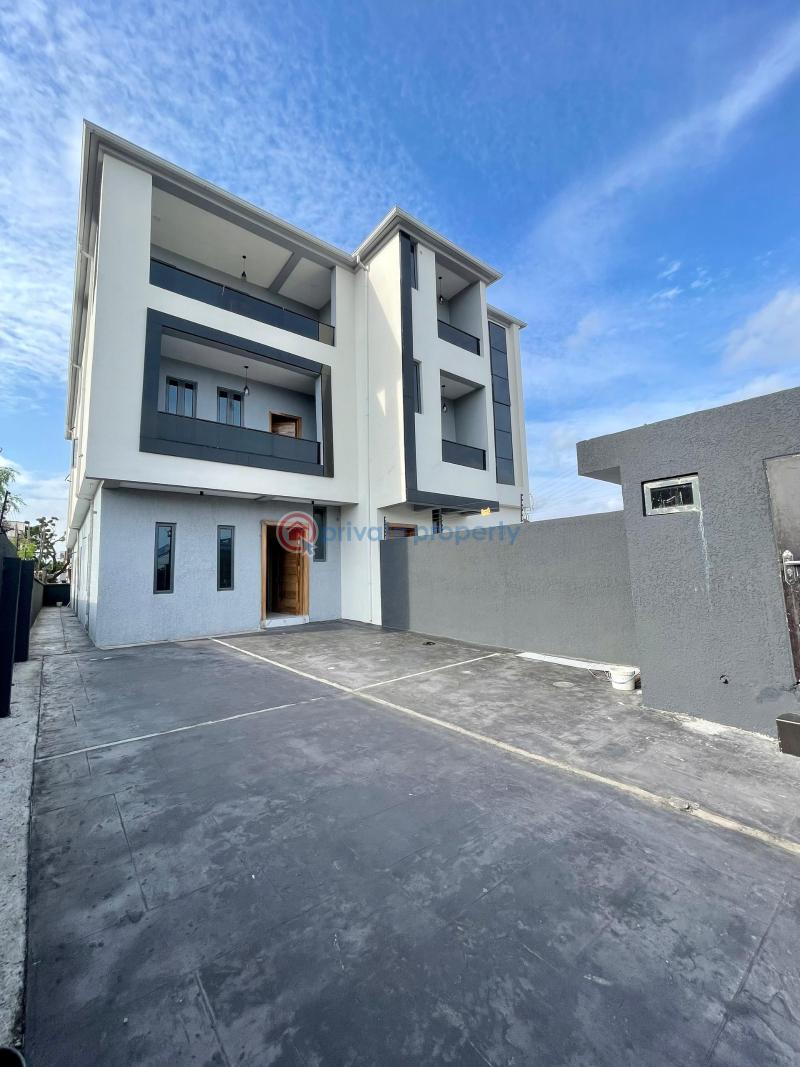 5 bedroom Semi detached Duplex For Sale Off Admiralty, Lekki Phase 1 – Lagos Lekki Phase 1 Lagos - 0