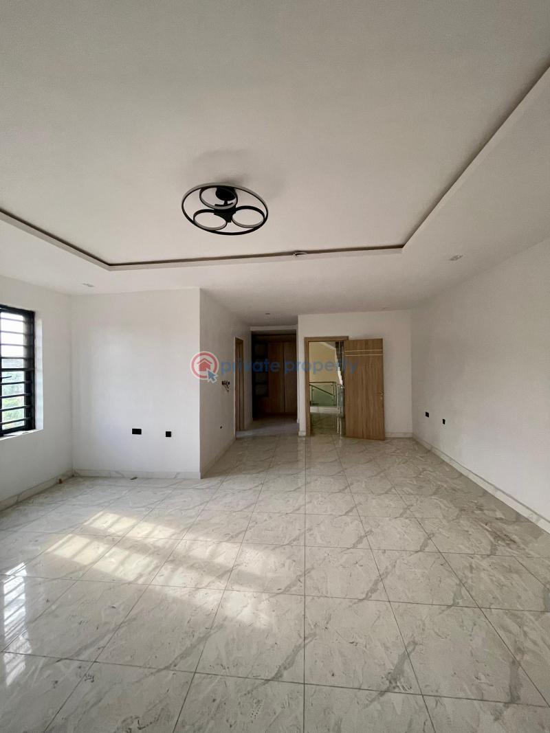 5 bedroom Semi detached Duplex For Sale Off Admiralty, Lekki Phase 1 – Lagos Lekki Phase 1 Lagos - 8