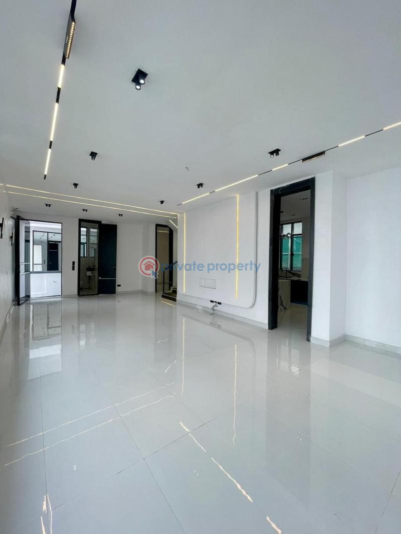 5 bedroom Detached Duplex For Sale Chevron Lekki Lekki Lagos - 7