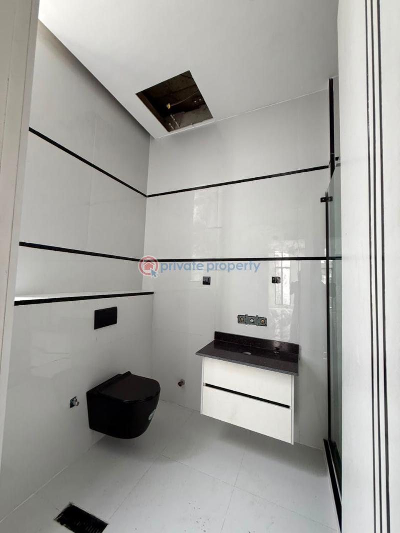 6 bedroom Detached Duplex For Sale Osapa London Lekki Lagos - 1