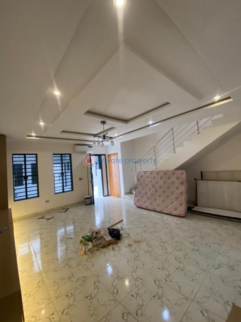 2 bedroom Flat & Apartment For Rent Ajah Lagos - 1
