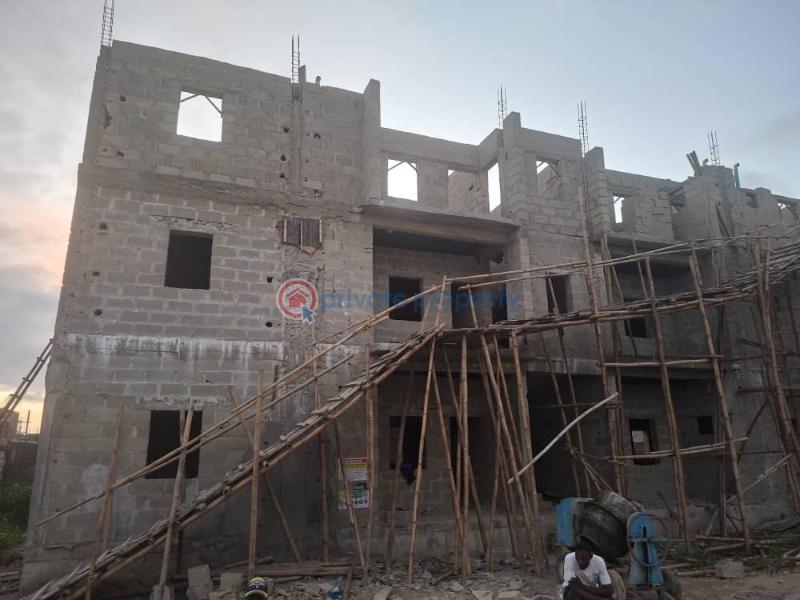 3 bedroom Block Of Flats For Sale Block 16, Plot 12 Kola Ajibola Street, Lekki Scheme 2, Ajah, Lagos. Lekki Scheme 2 Ajah Lagos - 0