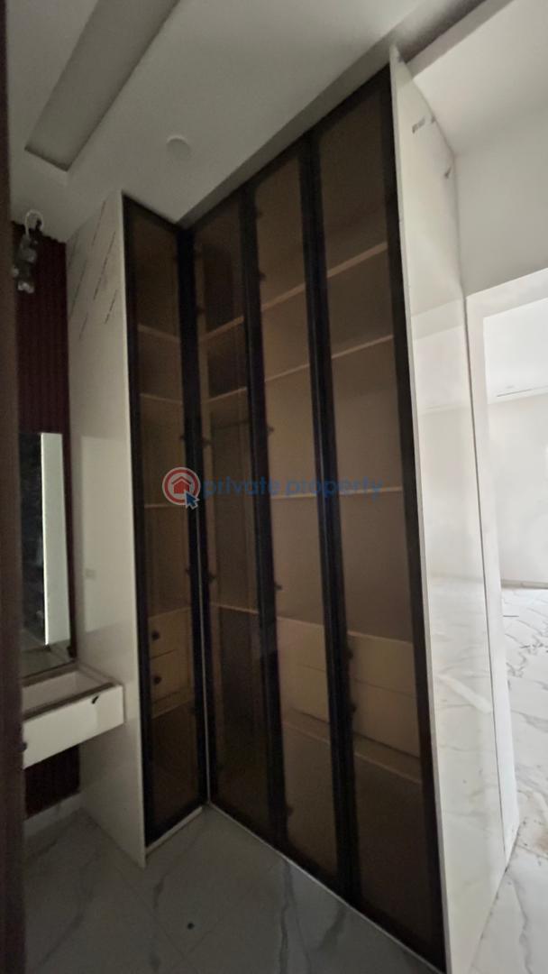 5 bedroom Detached Duplex For Rent Ogudu GRA Ojota Lagos - 5