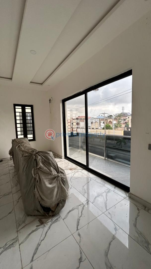 5 bedroom Detached Duplex For Rent Ogudu GRA Ojota Lagos - 18