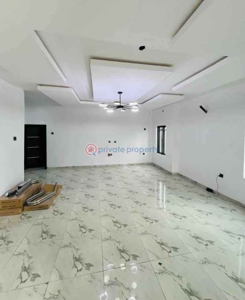 4 bedroom Detached Duplex For Sale Located At Purple Gate, Oluyole Estate Ibadan. Ibadan Oyo - 3