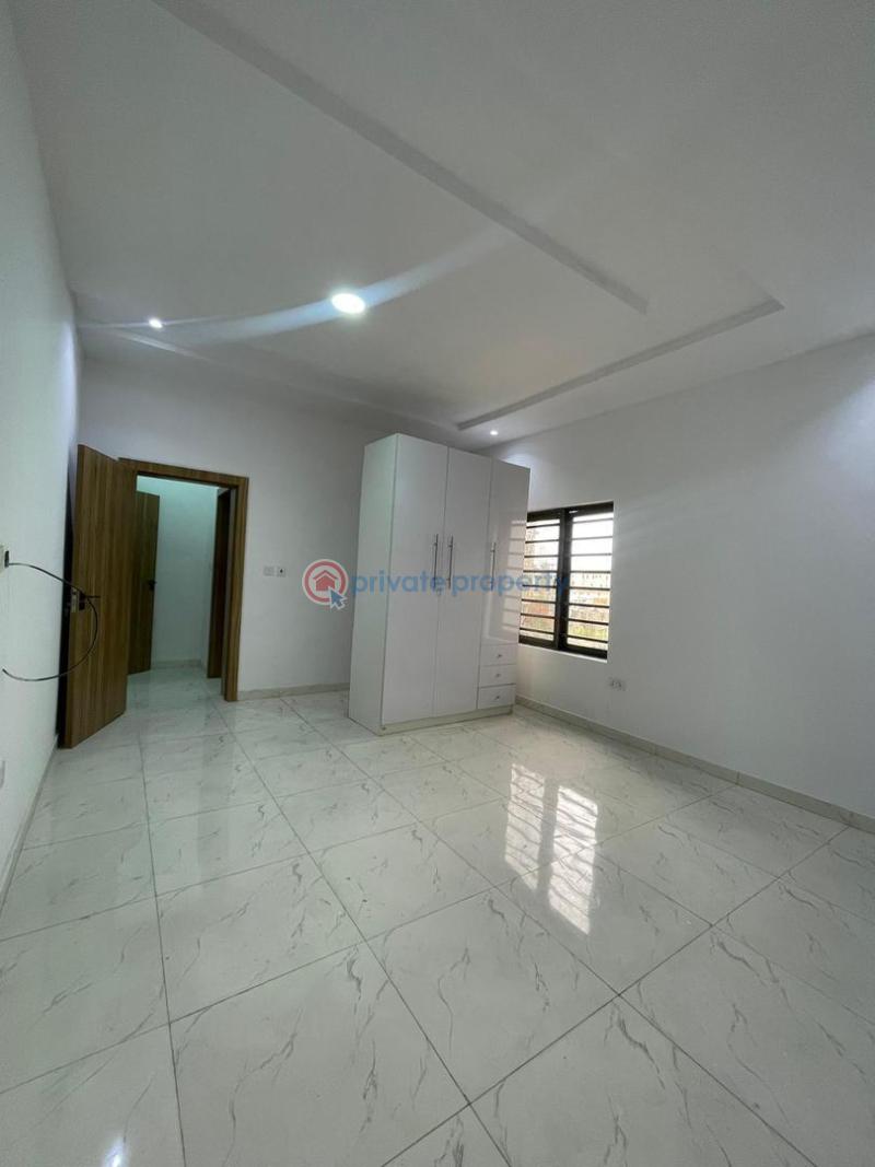 2 bedroom Block Of Flats For Sale Lekki Phase 1 Lagos - 2