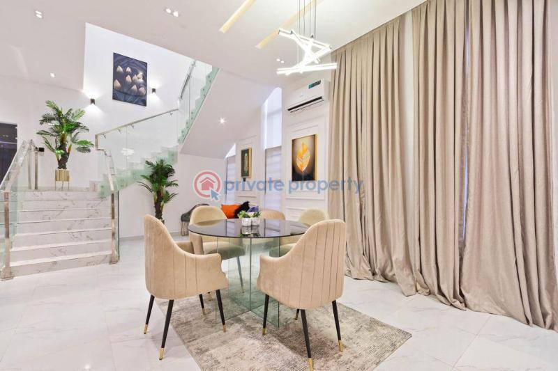 Luxury🏡5br smart home | pool, air hockey, ping pong, auto gate/doors, laundry - 4 5 bedroom Duplex Short let Ologolo Lekki Lagos - 4
