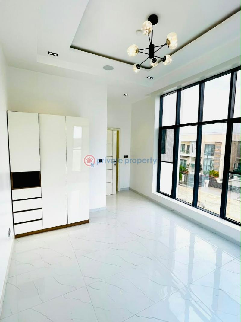 6 bedroom Detached Duplex For Sale Chevron Lekki Lekki Lagos - 14