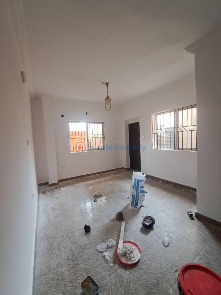 3 bedroom Block Of Flats For Rent Estate Ilasan Lekki Lagos - 10