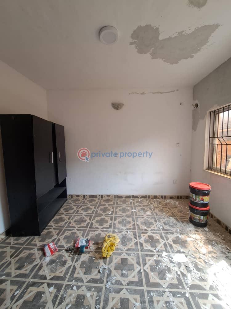 3 bedroom Block Of Flats For Rent Estate Ilasan Lekki Lagos - 6