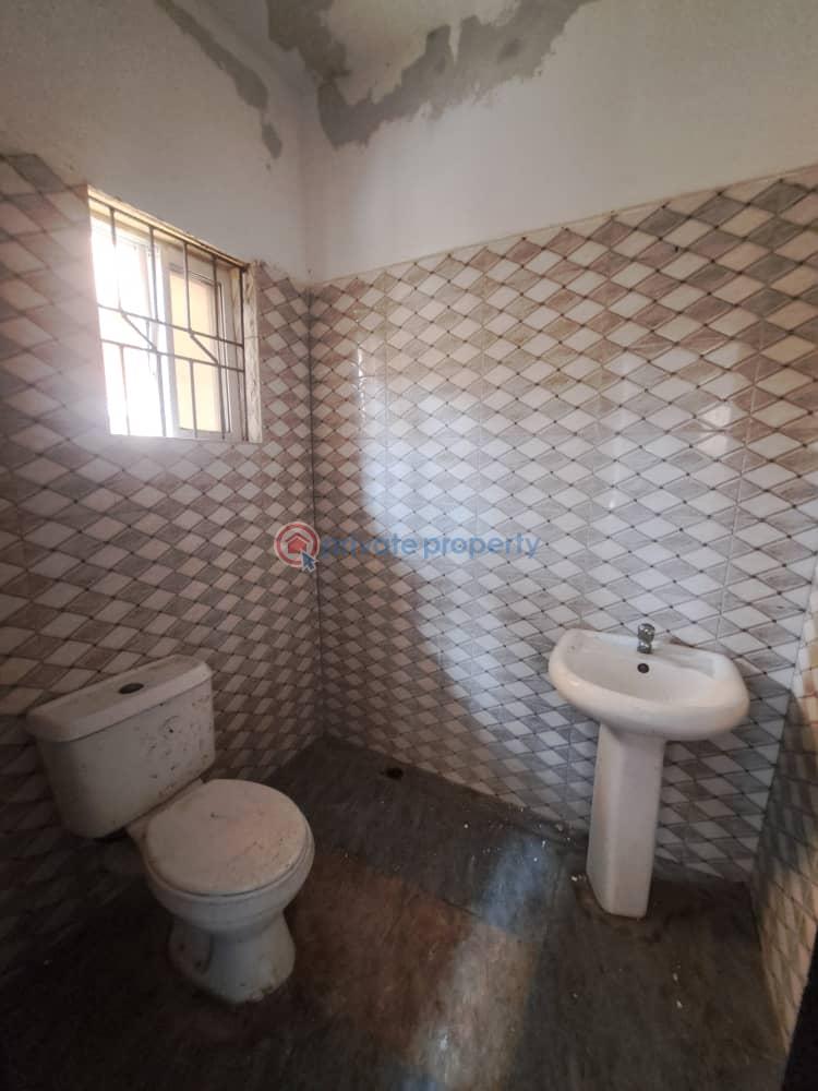 3 bedroom Block Of Flats For Rent Estate Ilasan Lekki Lagos - 3