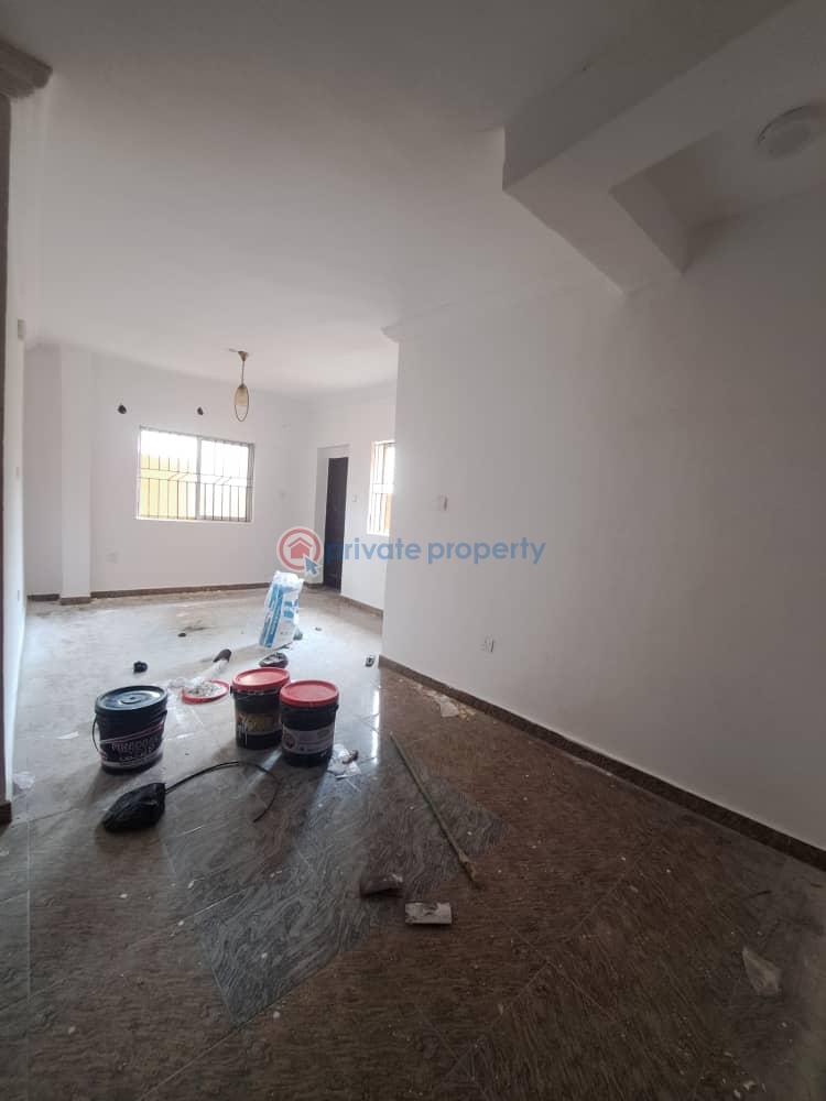 3 bedroom Block Of Flats For Rent Estate Ilasan Lekki Lagos - 2