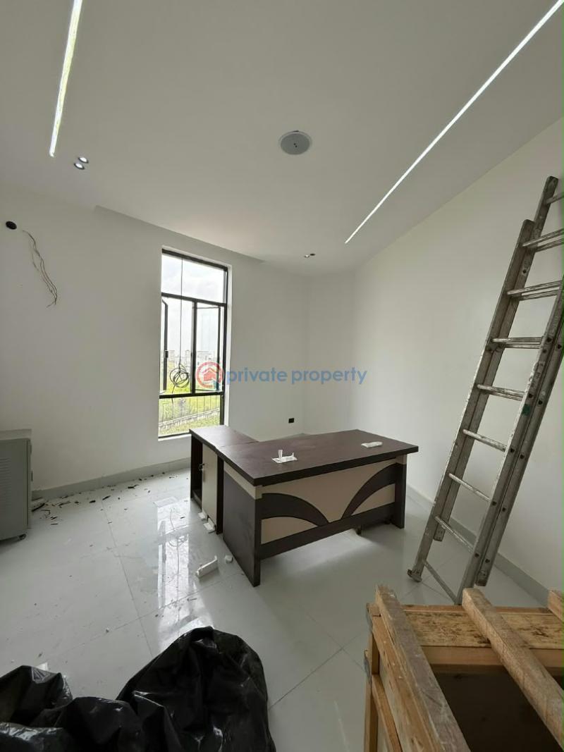 6 bedroom Detached Duplex For Sale Chevron Lekki Lekki Lagos - 9