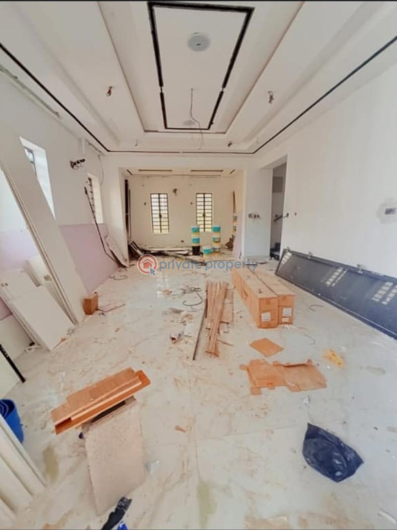 5 bedroom Detached Duplex For Sale Magodo GRA Phase 1 Ojodu Lagos - 1