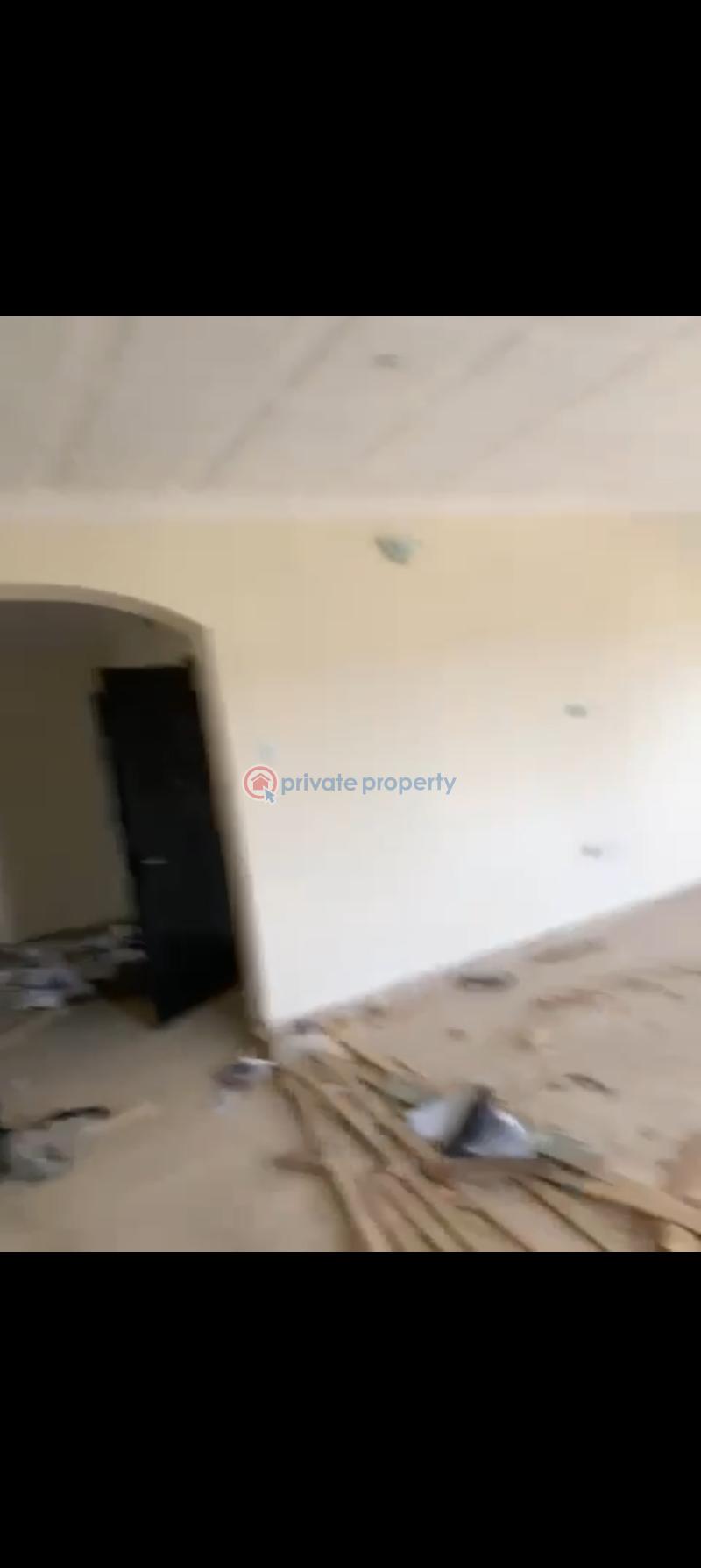 House For Rent At **trummed, Olusanya B/stop, Ring Road, Ibadan* Ibadan Oyo - 0