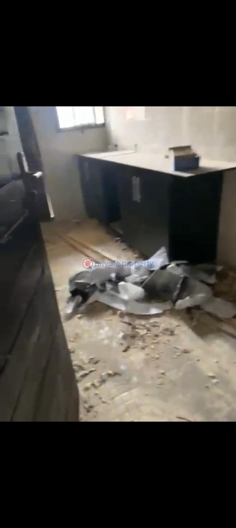 House For Rent At **trummed, Olusanya B/stop, Ring Road, Ibadan* Ibadan Oyo - 6